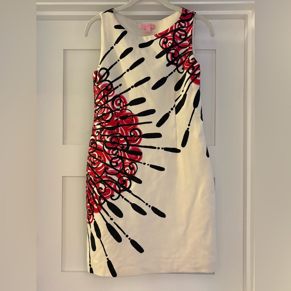 Lilly Pulitzer Red, White, and Black Accented Sheath Dress Size XS